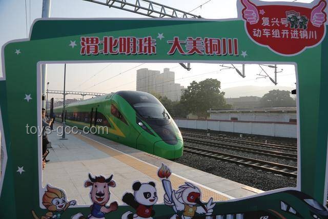 **5A景区为何不敌商场小火车？揭秘游乐体验的制胜之道**